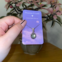 Charger l'image dans la galerie, Swirly Green Labradorite Necklace