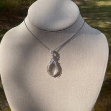 Load image into Gallery viewer, Clear Quartz Necklace