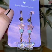 Charger l'image dans la galerie, Pink Star/Clear Butterfly Earrings
