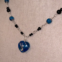 Load image into Gallery viewer, Blue Apatite x Obsidian Choker