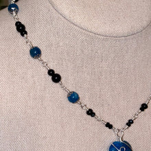 Load image into Gallery viewer, Blue Apatite x Obsidian Choker