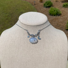 Load image into Gallery viewer, Blue Chalcedony Choker (Harmony &amp; Peace)
