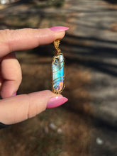 Load image into Gallery viewer, Multicolor Labradorite Necklace

