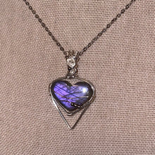 Load image into Gallery viewer, Purple Labradorite Heart Necklace (Choose Chain)
