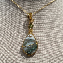 Load image into Gallery viewer, Moss Agate &amp; Peridot Necklace
